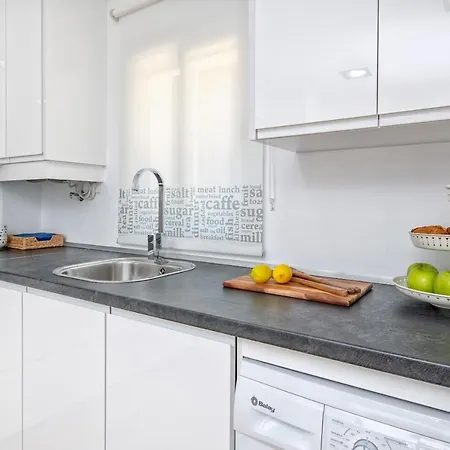 Lola Playa Puerto Marina Apartment *