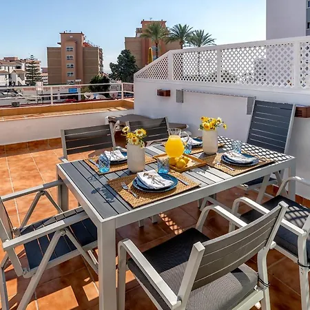 Lola Playa Puerto Marina Apartment *